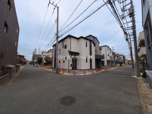 市川市塩焼３丁目の新築一戸建
