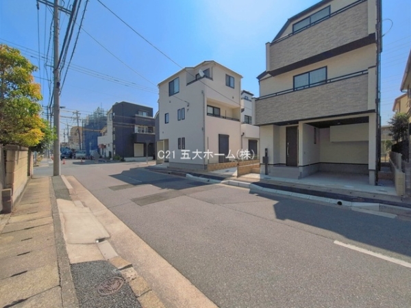 市川市塩焼３丁目の新築一戸建