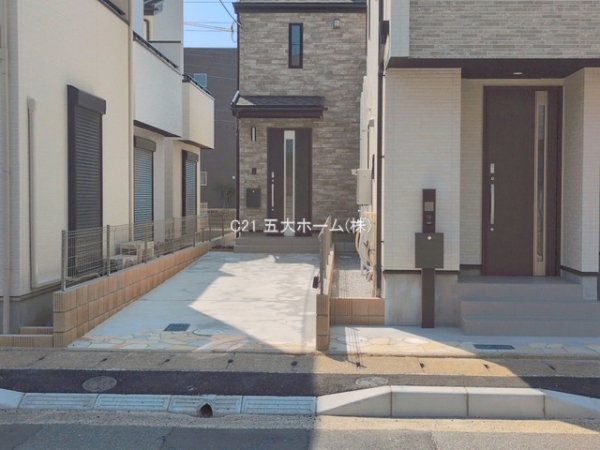 市川市塩焼３丁目の新築一戸建