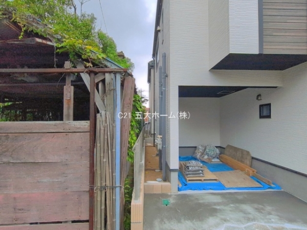 市川市塩焼１丁目の新築一戸建
