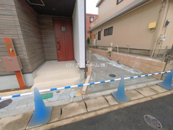 市川市塩焼１丁目の新築一戸建