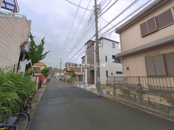 市川市塩焼１丁目の新築一戸建