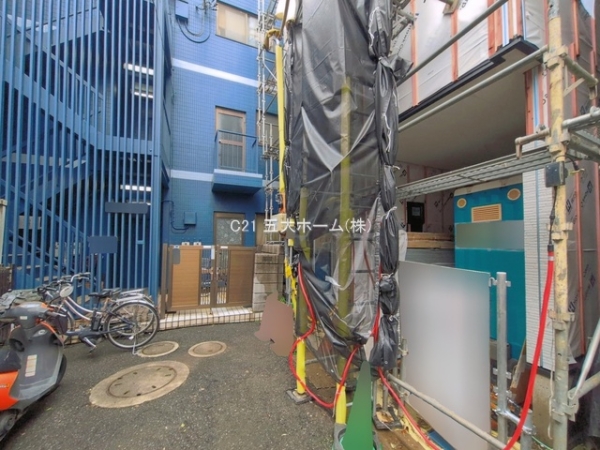 江戸川区東小松川１丁目の新築一戸建