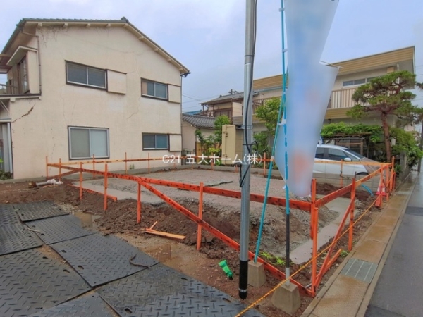 市川市若宮３丁目の新築一戸建