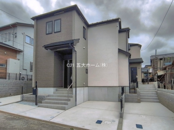 松戸市小金原８丁目の新築一戸建