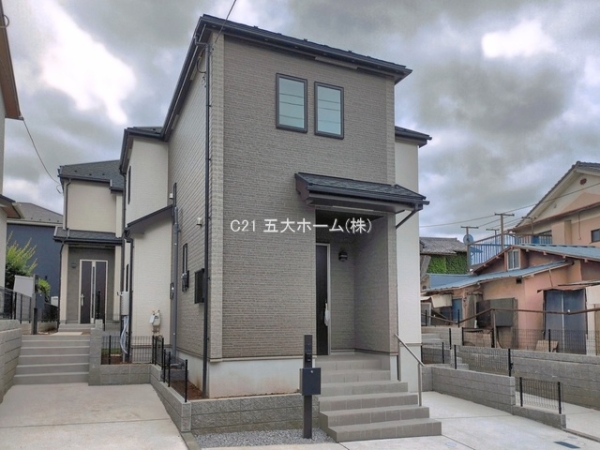 松戸市小金原８丁目の新築一戸建
