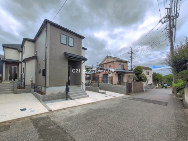松戸市小金原８丁目の新築一戸建