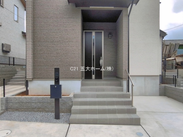 松戸市小金原８丁目の新築一戸建