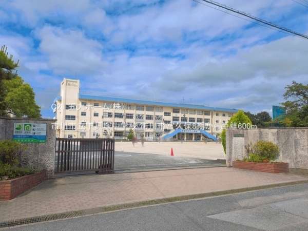 市川市宮久保６丁目の新築一戸建(市川市立下貝塚中学校)