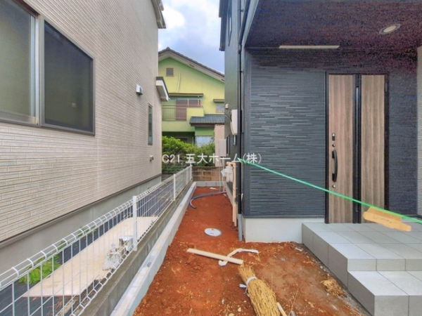 柏市南逆井３丁目の新築一戸建