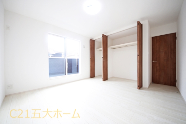 松戸市六実２丁目の新築一戸建