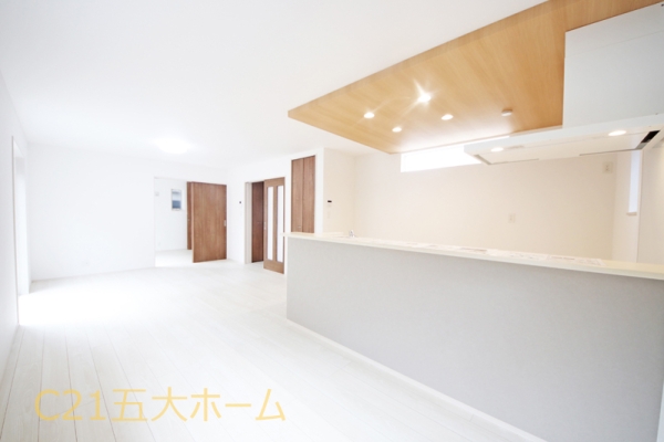 松戸市六実２丁目の新築一戸建