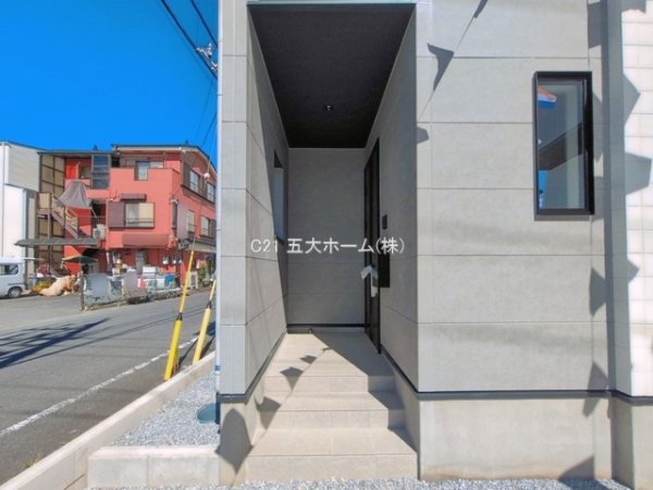 三郷市戸ケ崎１丁目の新築一戸建