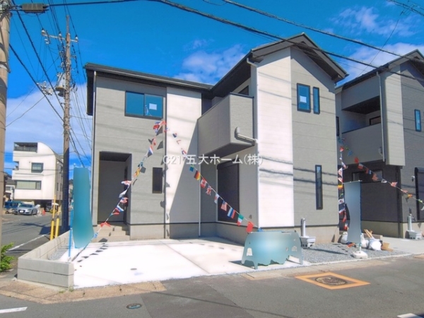 三郷市戸ケ崎１丁目の新築一戸建