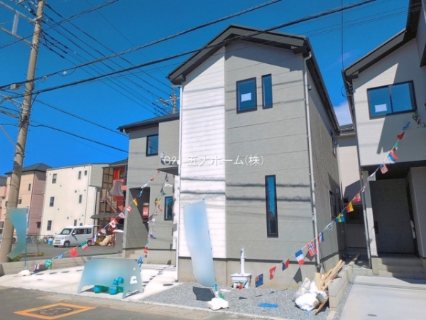 三郷市戸ケ崎１丁目の新築一戸建