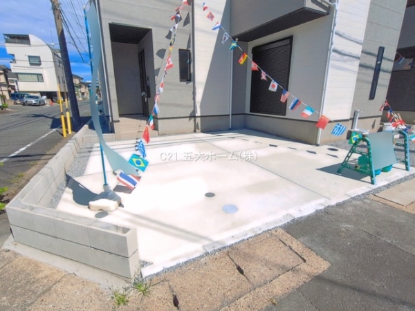 三郷市戸ケ崎１丁目の新築一戸建