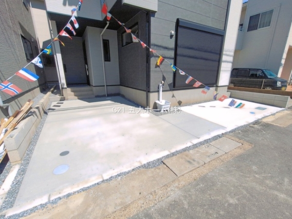 三郷市戸ケ崎１丁目の新築一戸建