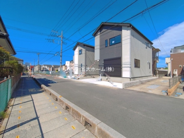 三郷市戸ケ崎１丁目の新築一戸建
