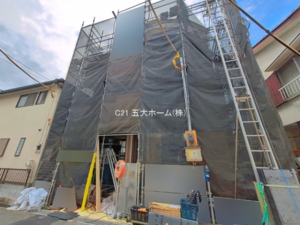 市川市南八幡１丁目の新築一戸建
