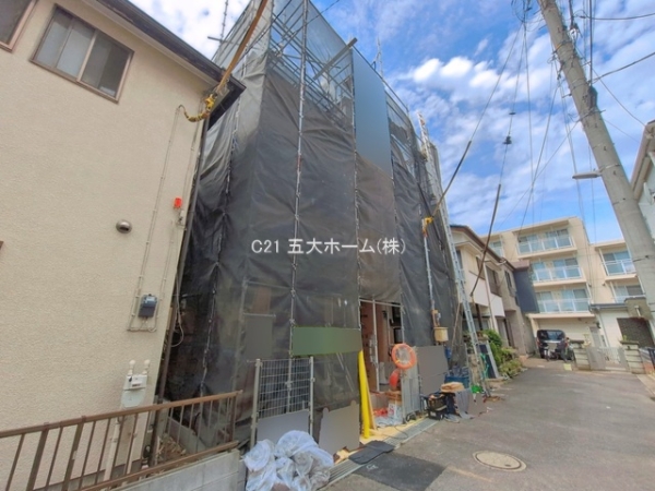 市川市南八幡１丁目の新築一戸建