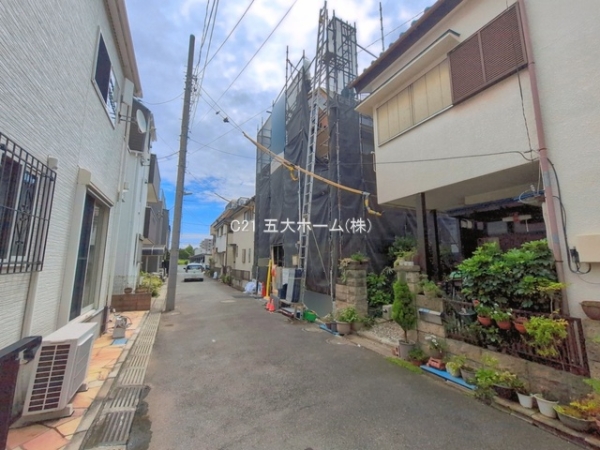 市川市南八幡１丁目の新築一戸建