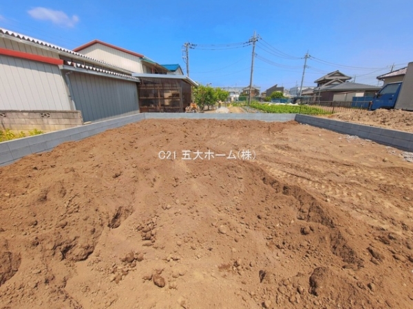 三郷市彦糸１丁目の新築一戸建