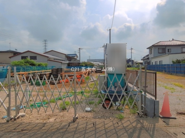 三郷市彦糸１丁目の新築一戸建