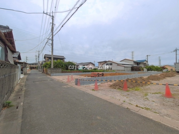 三郷市彦糸１丁目の新築一戸建