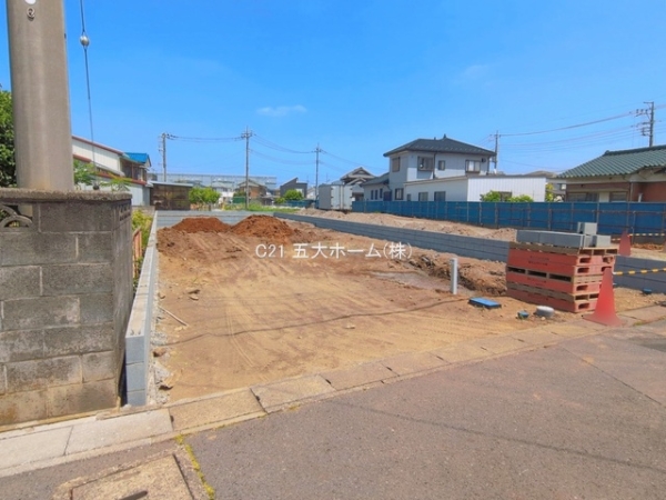 三郷市彦糸１丁目の新築一戸建