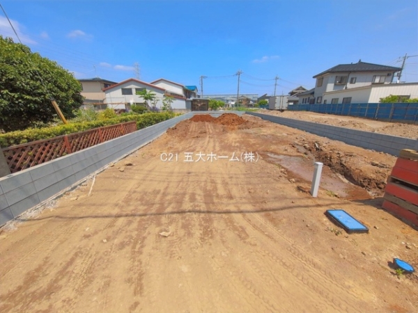 三郷市彦糸１丁目の新築一戸建