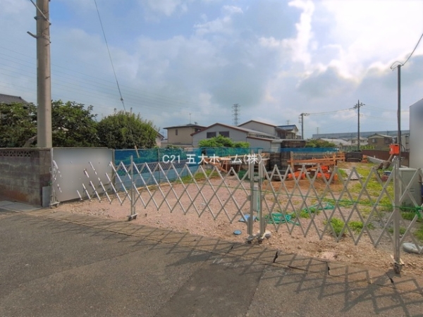 三郷市彦糸１丁目の新築一戸建