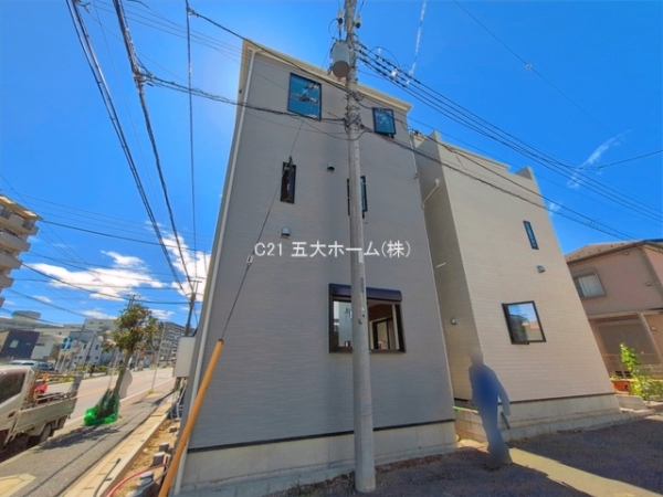 市川市鬼高３丁目の新築一戸建