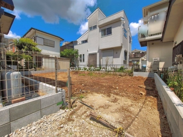 柏市あかね町