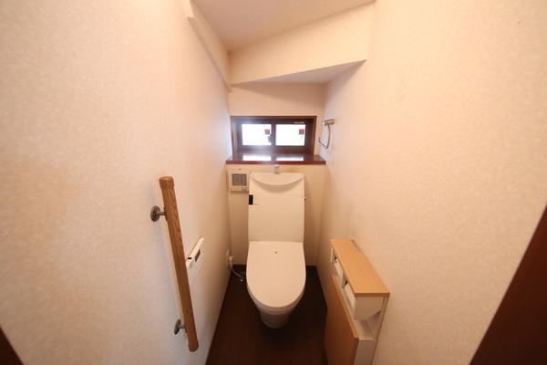 松戸市新松戸６丁目の中古一戸建て