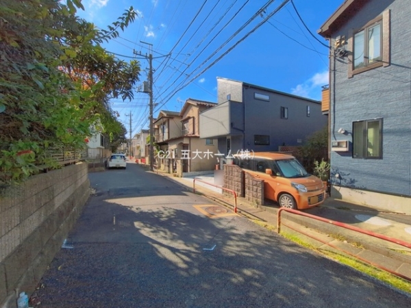 市川市曽谷３丁目の新築一戸建