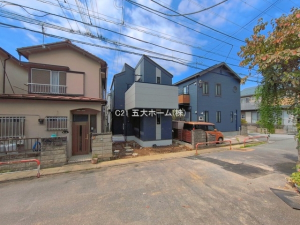 市川市曽谷３丁目の新築一戸建