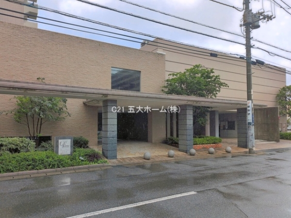クレストフォルム市川南ウッドスクエア