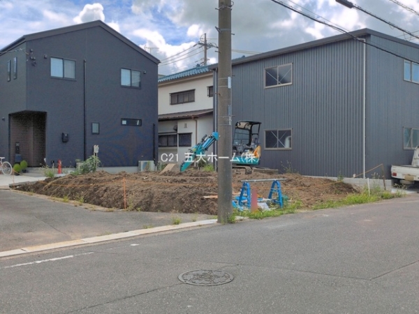 三郷市鷹野３丁目の新築一戸建