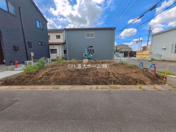 三郷市鷹野３丁目の新築一戸建