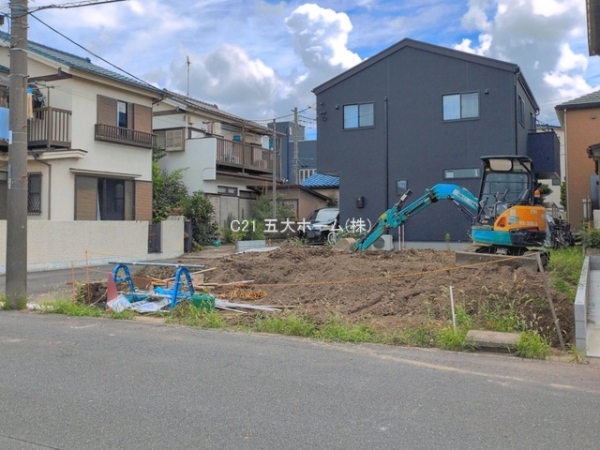 三郷市鷹野３丁目の新築一戸建