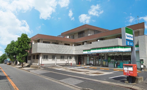東カングランドマンション第二松戸(ファミリーマート専大松戸高校前店)