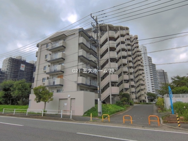 パークフィールドみさと三街区1号館