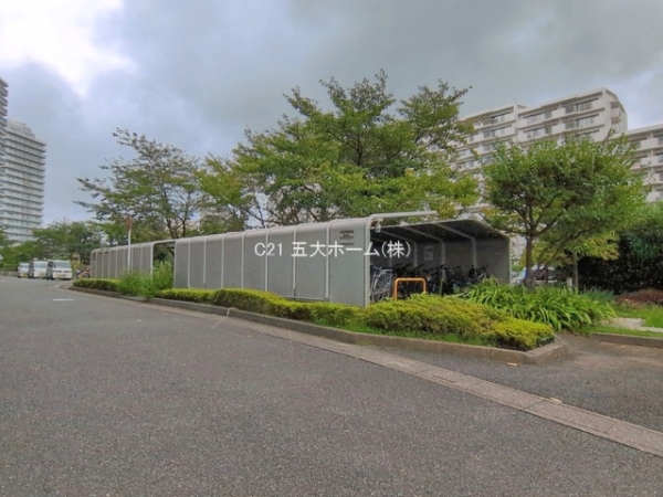パークフィールドみさと三街区1号館