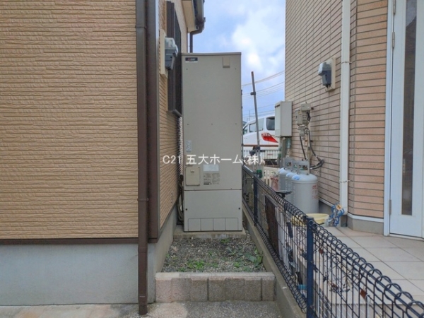 三郷市彦成１丁目の中古一戸建て