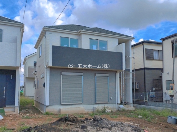 市川市国分７丁目の新築一戸建