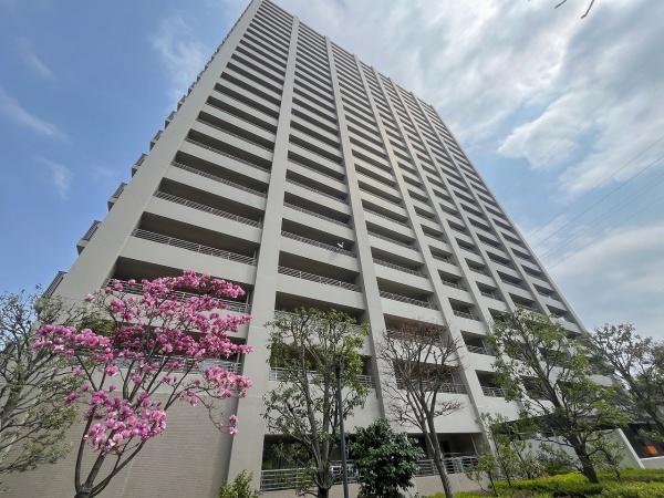 ローレルスクエア南大沢6番館　中古マンション