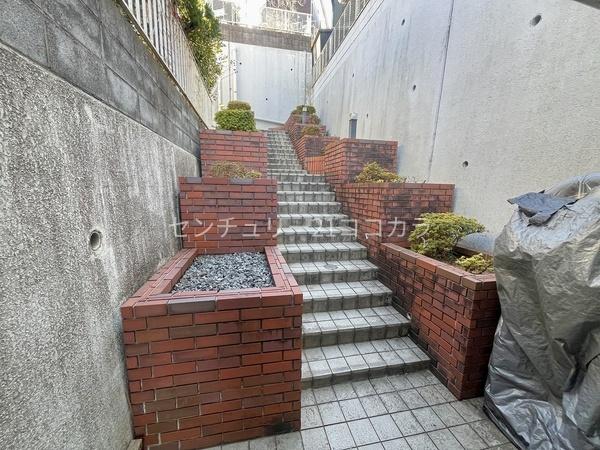 八王子市山田町の中古一戸建て