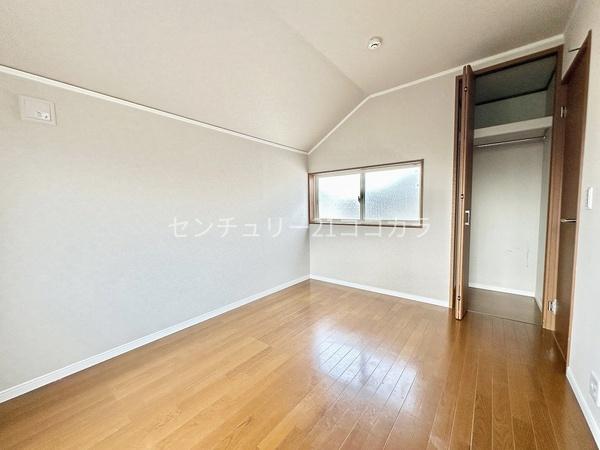 八王子市弐分方町の中古一戸建て
