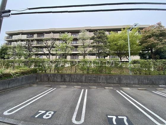 グリーンコープ南大沢団地1号棟　中古マンション