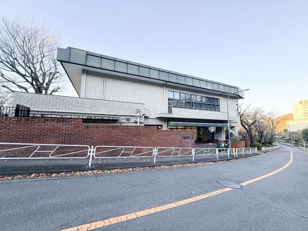 グリーンコープ鹿島　中古マンション(聖徳学園多摩中央幼稚園)